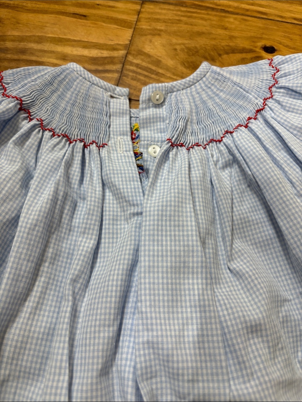 Silly Goose Hand Smocked Size 12 Months Dress Dogs Decorating a Christmas Tree - Picture 4 of 4